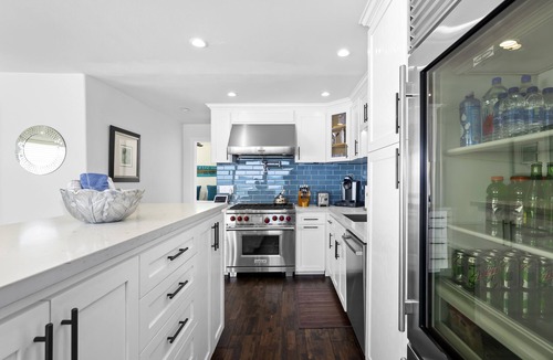 Central Malibu Condo | Premium High Tech Malibu Road Beach House 5 Stars