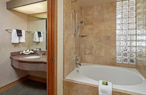 San Simeon Hotel | Premium King with Fireplace | Cavalier Oceanfront Resort | San Simeon Sights