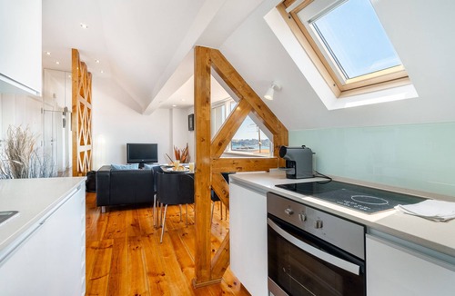 Lisbon Old Town Apartment | Premium River View Apartment