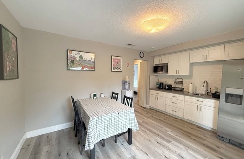 East Palo Alto Apartment | Private 2BR Suite Near Stanford & Meta Parking Quiet & Safe