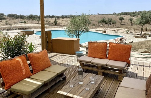 Grandola House | Private 3 rooms house at mamaadama alpaca farm