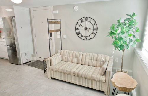 Vancouver South House | Private 3Bed Entire House/15 mins YVR/20 mins DT
