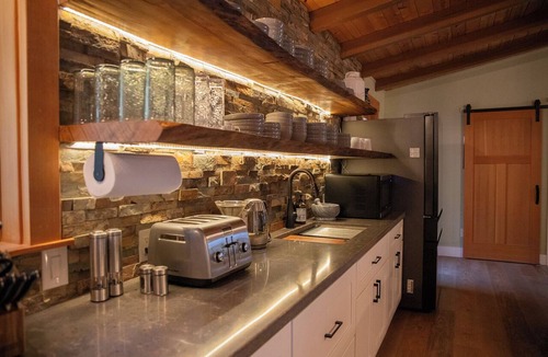 Sonora Cottage | Private 40-acre retreat with creek, swimming hole, hot tub, fire pit, sleeps 19, dog-friendly, near golf & casinos.