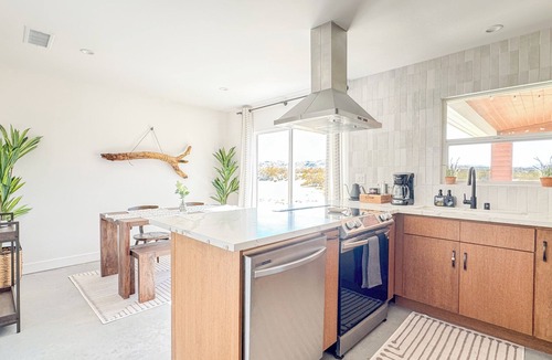 Landers House | Private 5-Acre Joshua Tree Desert Escape - Hot Tub, Fire Pit & Mountain Views
