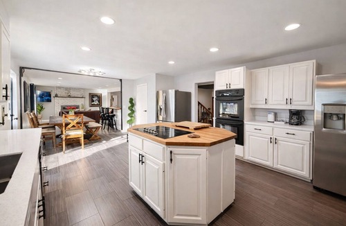 Sunrise Manor Villa | Private Estate w/Best Strip Views! Pool, Spa, Sauna, Gym, Game Room, & Casita