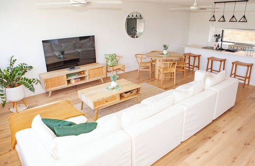 Miami Apartment | Private Luxury Rooftop Apartment in Burleigh Heads