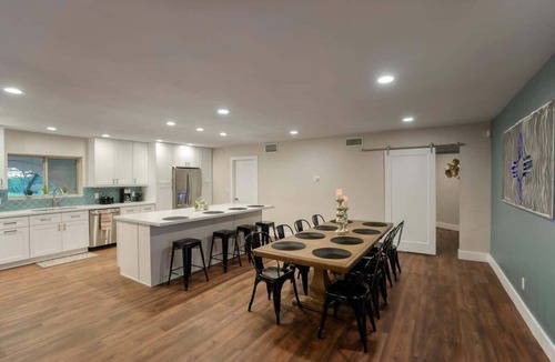 Paradise Heights House | Private Pool with Waterslide & Movie Theater