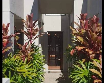Varsity Lakes Resort | Private room ∙ 1 guest