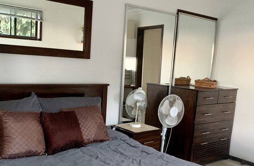 Ocean Shores House | Private room for budget beach holidays or fun romantic getaways
