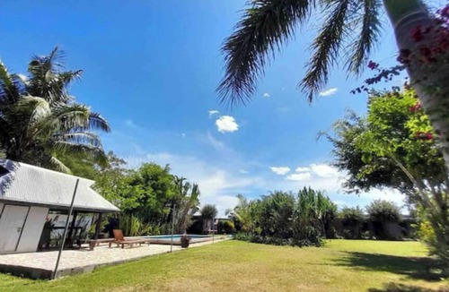 Qalito Island Villa | Private villas with POOL,AC free parking. Secluded and gated near surf spots.
