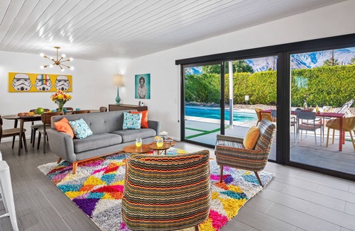 Racquet Club South House | PS TwinSuns: Galactic Mid-Century Home to Inspire Your Inner Jedi