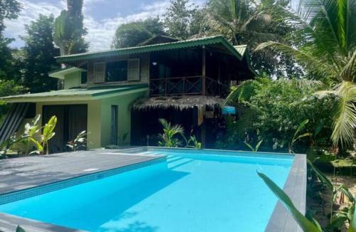 Punta Uva House | Punta Uva Puerto Viejo Beach Front House with Swimming Pool