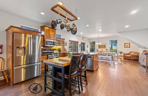 Coulterville Villa | Quail Crossing Estate: Yosemite Boutique Retreat