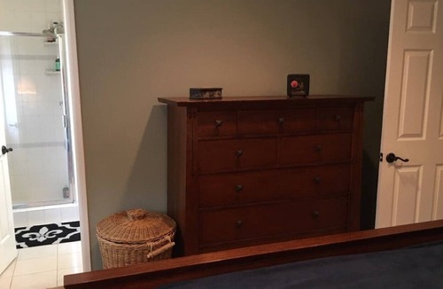 Simi Valley House | Quaint Lovely 2 Bedrooms House-Convenient located