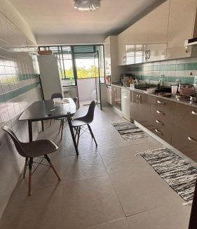 Viseu House | Quarto com varanda no centro de viseu