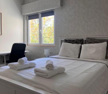 Reboleira House | Quarto confortável