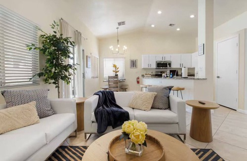 North Las Vegas House | Quiet 4 BD Home w/Pool
