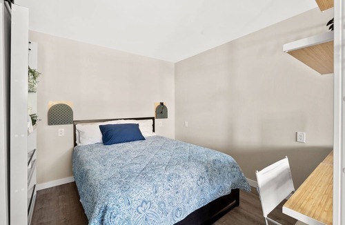 North Park Hotel | Quiet, comfortable room in one of San Diego’s best neighborhoods.