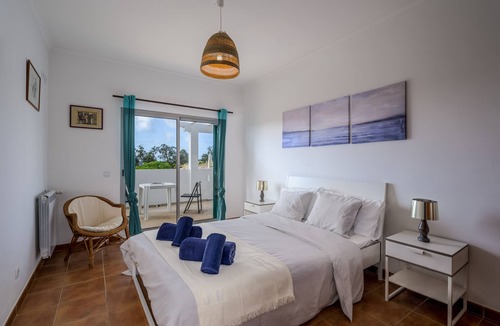 Albardeira Villa | QuietPrivateVilla - superwiffi