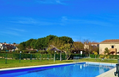 Vale de Parra Apartment | Quinta Do Vale T2 Apartment with Swimming-Pool