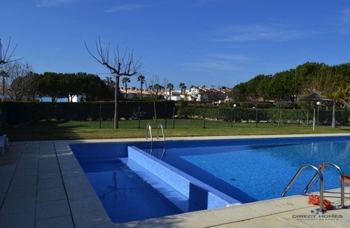 Vale de Parra Apartment | Quinta Do Vale T2 Apartment with Swimming-Pool