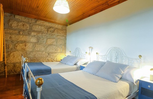 Nelas House | Quinta Isolada com Piscina Coberta