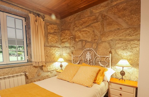Nelas House | Quinta Isolada com Piscina Coberta