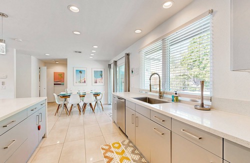 Racquet Club South House | Racquet Club East Gem with 2 primary suites, heated pool & spa