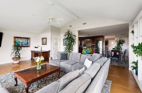 Rancho Palos Verdes House | Rancho Palos Verdes View Home w/Jacuzzi & Firepit