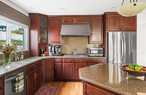 Rancho Palos Verdes House | Rancho Palos Verdes View Home w/Jacuzzi & Firepit