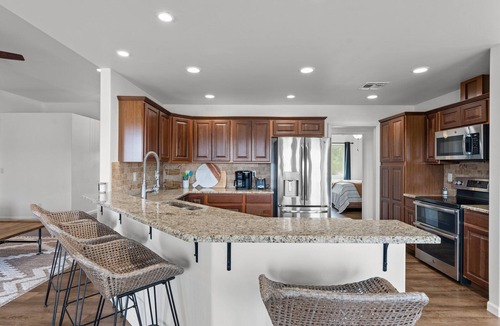 Wickenburg House | Rancho Vista, Luxury living/stalls/patio