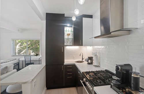 West Beach Apartment | Rare West Beach Studio #4 — blocks to the Beach, Downtown State St & Funk Zone