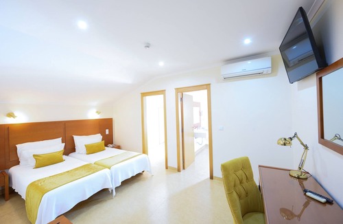 Sao Pedro da Cadeira Bed & Breakfast | Recomeçar Guest House