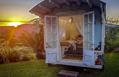 Sorrento RV Rental | Recreational vehicle (RV) ∙ 1 bedroom ∙ 2 guests