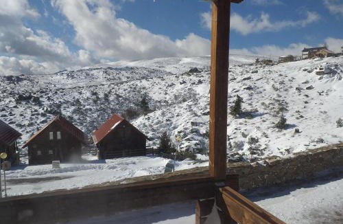 Penhas da Saude Ski Chalet | Refúgio Trilhos e Cumes