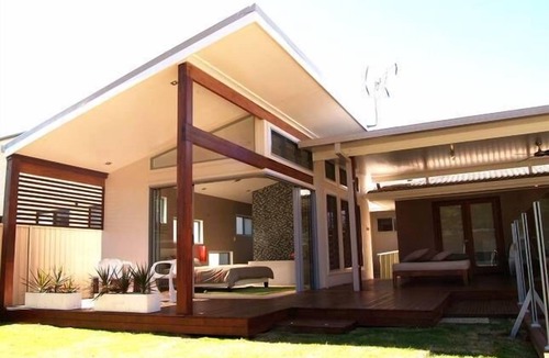 Runaway Bay House | REIKI HOLIDAY HOUSE RUNAWAY BAY