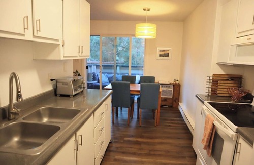 Northeast Reno Condo | Relaxing condo close to everything (2 bdr 2 bath)