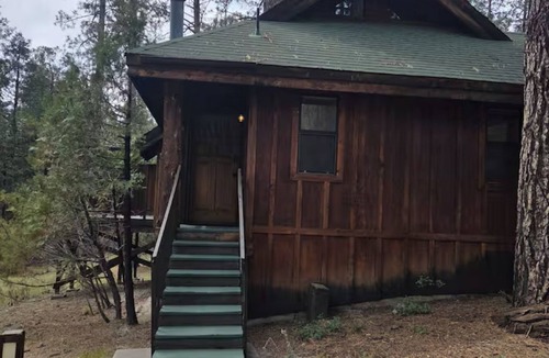 Idyllwild Cabin | Relaxing Studio in Idyllwild