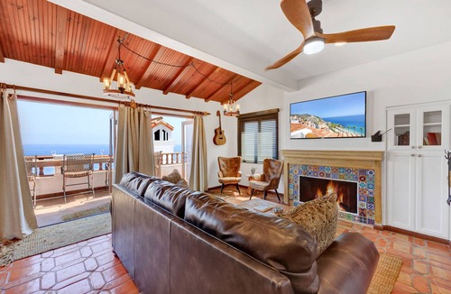 Avalon Condo | Remodeled 1B|1B Villa,Golf Cart, WIFI, Gorgeous Panoramic Ocean Views, golf cart
