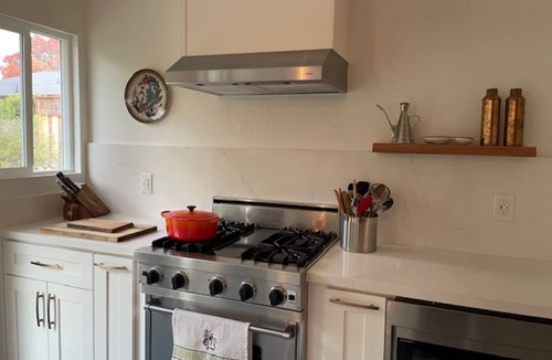 Napa House | Remodeled Three Bedroom Home Close to Downtown Napa