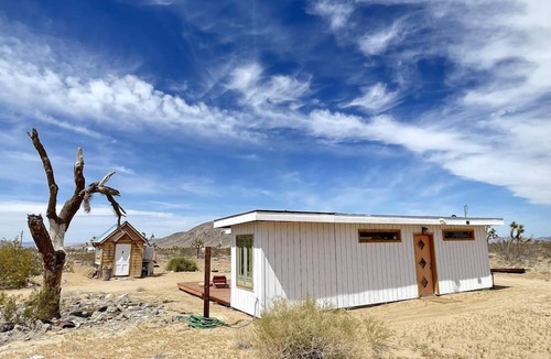 Landers Cabin | Remote Cabin in Landers, California, Perfect for Glamping near Joshua Tree National Park
