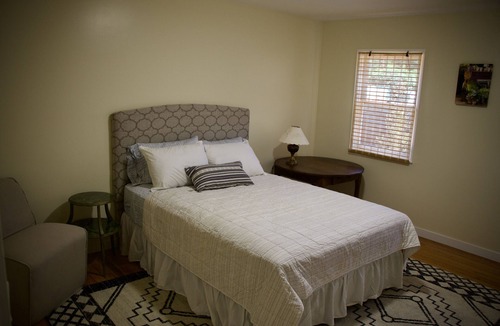 Ventura County House | Renovated Farmhouse on 3/4 acre