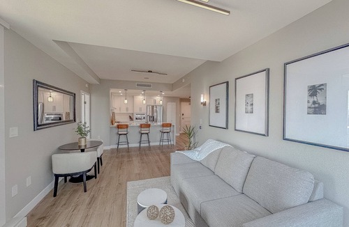 Cortez Hill Condo | Renovated Ocean, Bay and City View-2 Bed, 2 Bath Condo in Little Italy