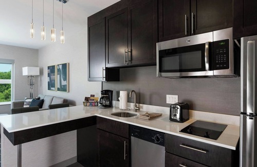 Claremont Hotel | Residence Inn by Marriott Claremont