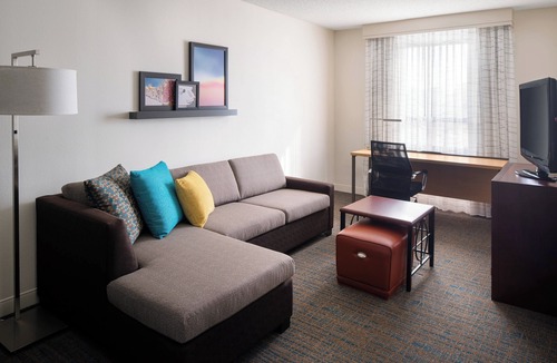Las Vegas Hotel | Residence Inn by Marriott Las Vegas Hughes Center