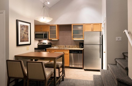 Las Vegas Hotel | Residence Inn Las Vegas Convention Center by Marriott