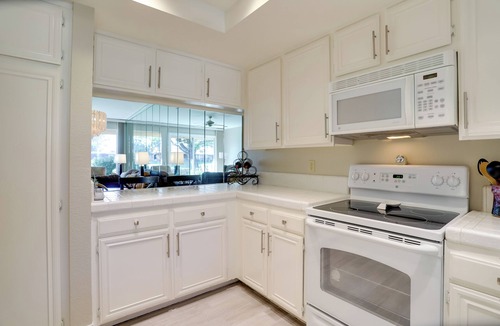 Rancho Mirage House | Resort Amenities: Rancho Mirage Country Club Home
