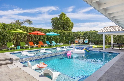 Palm Springs House | Resort Living! Outdoor Kitchen | Fire Pit | 4BR/4BA | 🌴