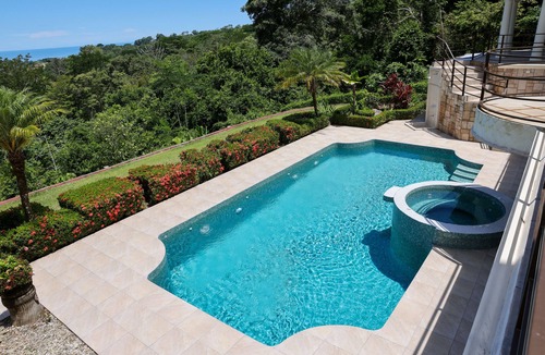 Ballena Villa | Resort style Villa with amazing Pool and Gardens!