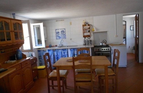 Santiago do Cacem Cottage | Rest in nature without stress and traffic in a rustic house, quiet environment